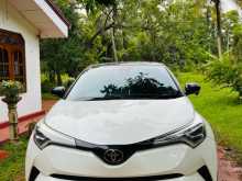 Toyota CHR 2019 SUV