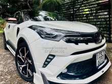 Toyota CHR 2019 SUV