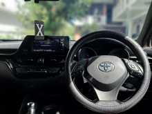 https://riyasewana.com/uploads/toyota-chr-2019-19175912592.jpg