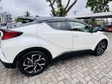 Toyota CHR 2019 SUV