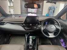 https://riyasewana.com/uploads/toyota-chr-2019-2714220812044.jpg