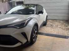 https://riyasewana.com/uploads/toyota-chr-2019-2714220812603.jpg
