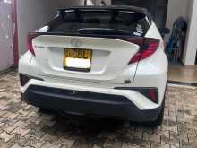https://riyasewana.com/uploads/toyota-chr-2019-2714220812622.jpg