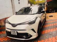Toyota CHR 2019 SUV
