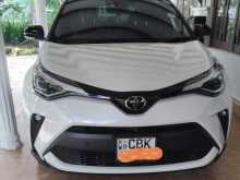 Toyota CHR 2020 SUV
