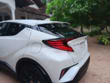https://riyasewana.com/uploads/toyota-chr-2023-210344912363.jpg