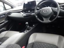 https://riyasewana.com/uploads/toyota-chr-2023-2421110617433.jpg