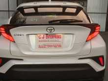 Toyota CHR NGX10 2023 SUV