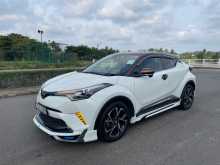 Toyota CHR 2018 SUV