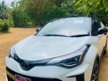 https://riyasewana.com/uploads/toyota-chr-212218136505.jpg