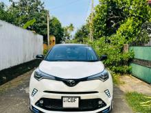 Toyota CHR 2018 SUV