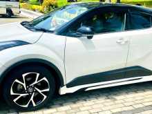 https://riyasewana.com/uploads/toyota-chr-2213514822373.jpg