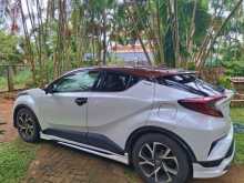 Toyota CHR 2019 SUV