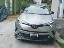 https://riyasewana.com/uploads/toyota-chr-241555424103.jpg