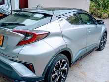 https://riyasewana.com/uploads/toyota-chr-241555424612.jpg