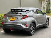 https://riyasewana.com/uploads/toyota-chr-241649374202.jpg