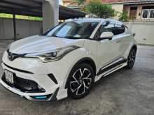 Toyota CHR 2018 SUV