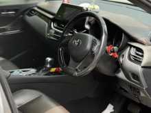 https://riyasewana.com/uploads/toyota-chr-2512221222403.jpg
