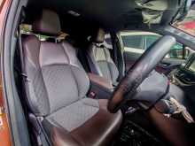 https://riyasewana.com/uploads/toyota-chr-25125326575.jpg