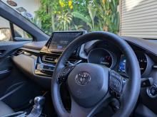 https://riyasewana.com/uploads/toyota-chr-2612330917895.jpg
