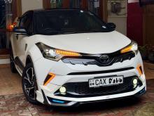 Toyota CHR 2018 SUV