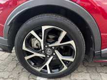 https://riyasewana.com/uploads/toyota-chr-28143903513.jpg