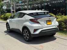 https://riyasewana.com/uploads/toyota-chr-28261522703.jpg