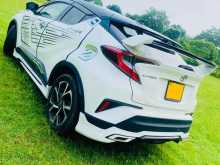 https://riyasewana.com/uploads/toyota-chr-286404454.jpg