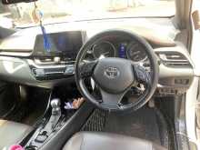 https://riyasewana.com/uploads/toyota-chr-29584122373.jpg