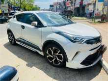 https://riyasewana.com/uploads/toyota-chr-29584122722.jpg