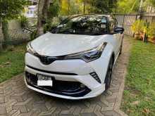 Toyota CHR 2WD 2018 SUV