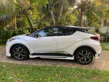 https://riyasewana.com/uploads/toyota-chr-2wd-4185624792.jpg