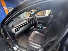 https://riyasewana.com/uploads/toyota-chr-30856016414.jpg