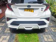 https://riyasewana.com/uploads/toyota-chr-31103619835.jpg
