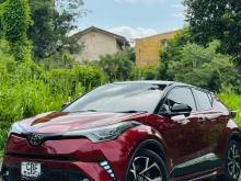 Toyota CHR NGX 10 2019 SUV