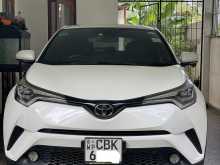 Toyota CHR 2017 SUV