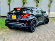 https://riyasewana.com/uploads/toyota-chr-3141244182.jpg