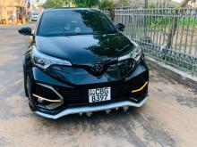 Toyota CHR 2018 SUV