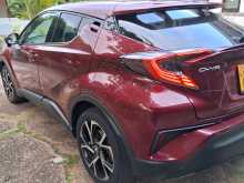 https://riyasewana.com/uploads/toyota-chr-5171541573.jpg