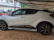 https://riyasewana.com/uploads/toyota-chr-64581517283.jpg