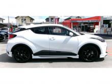 https://riyasewana.com/uploads/toyota-chr-71044396234.jpg