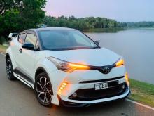Toyota CHR 2018 SUV