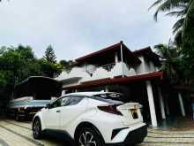 Toyota CHR 2018 SUV