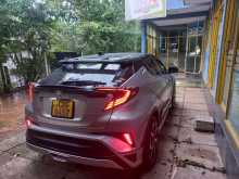 https://riyasewana.com/uploads/toyota-chr-81157524443.jpg