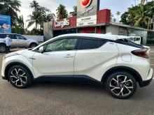 https://riyasewana.com/uploads/toyota-chr-8631186476.jpg