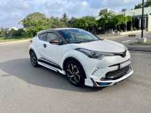 Toyota CHR 2018 SUV