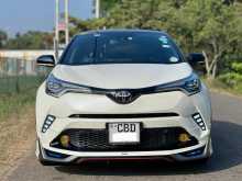 https://riyasewana.com/uploads/toyota-chr-black-20133657593.jpg