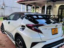 https://riyasewana.com/uploads/toyota-chr-bruno-211324164093.jpg