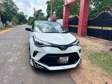 Toyota CHR Eagle Eye NGX10 2020 SUV