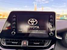 https://riyasewana.com/uploads/toyota-chr-g-t-719051856.jpg